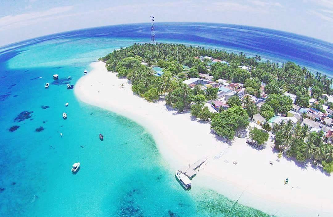 Fulidhoo Island Guide